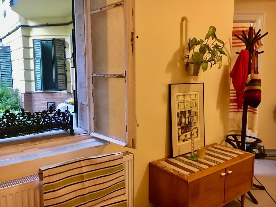 Vintage Studio Apartment, Garden And Free Parking Budapeszt Zewnętrze zdjęcie