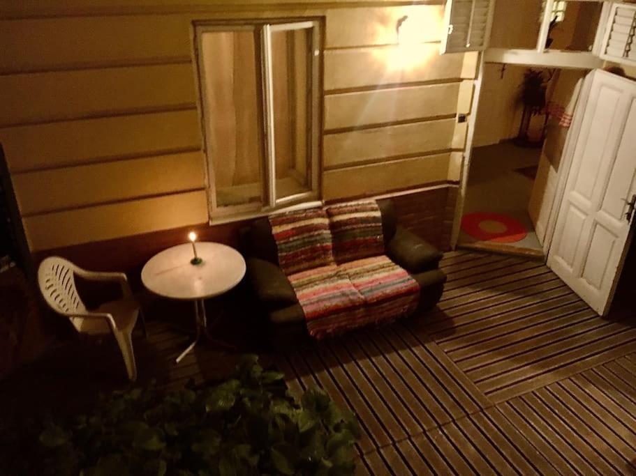 Vintage Studio Apartment, Garden And Free Parking Budapeszt Zewnętrze zdjęcie
